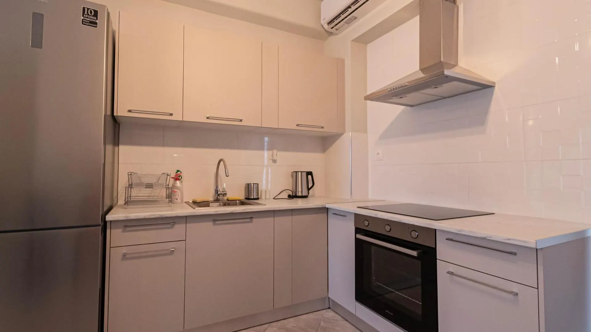 Tata'S Apartment By Rentalspro - Nea Moudania Halkidiki