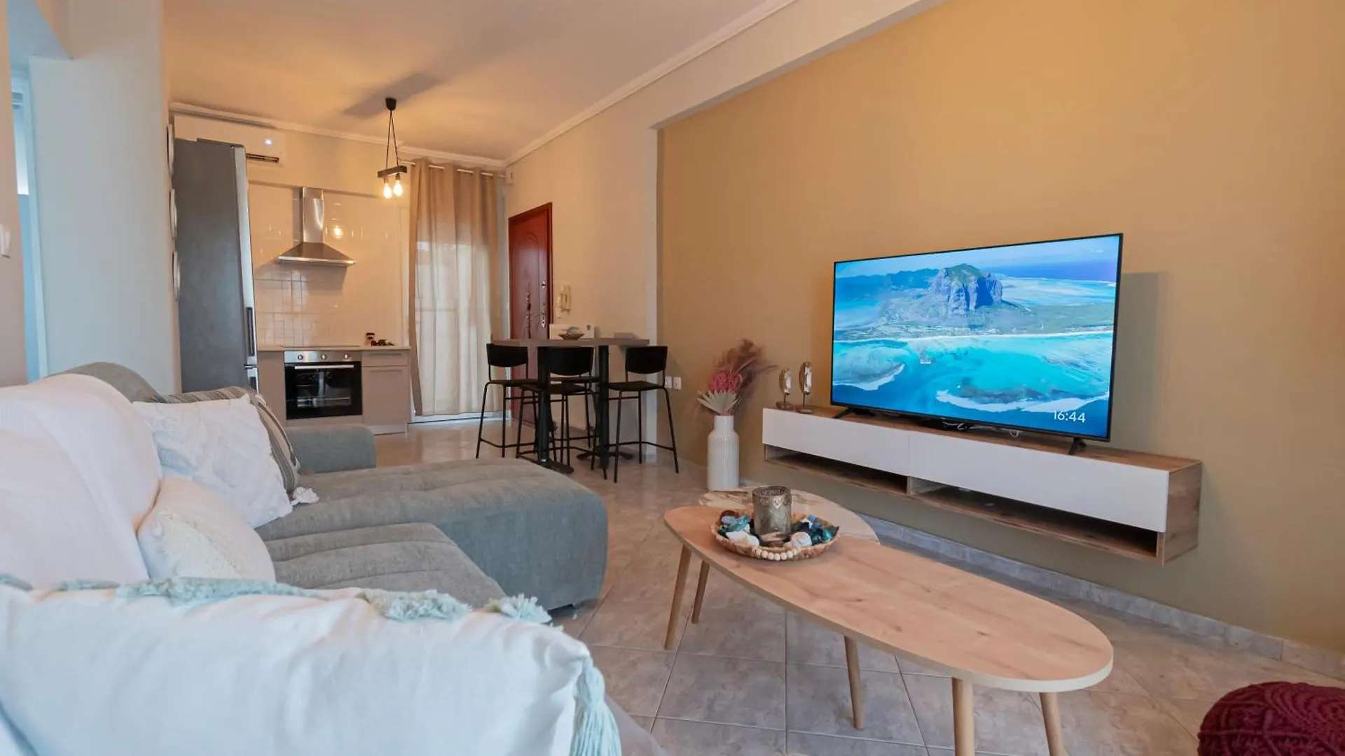 Tata'S Apartment By Rentalspro - Nea Moudania Halkidiki 0*,  Řecko